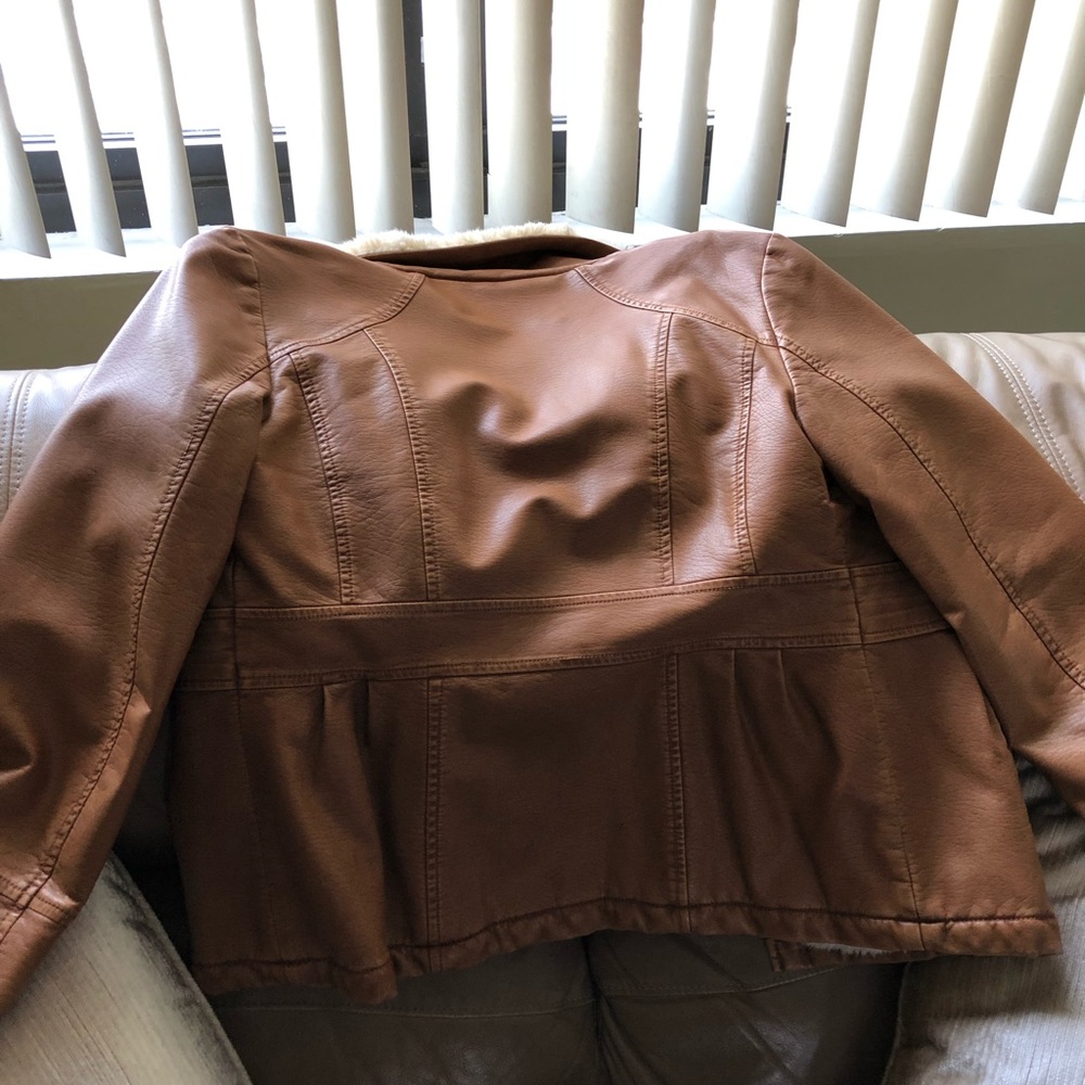 Brown jacket - Picture 3 of 5